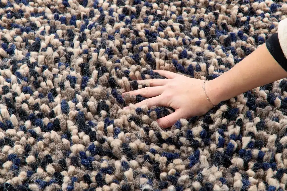 Rocks Shaggy Navy Rug - Image 3