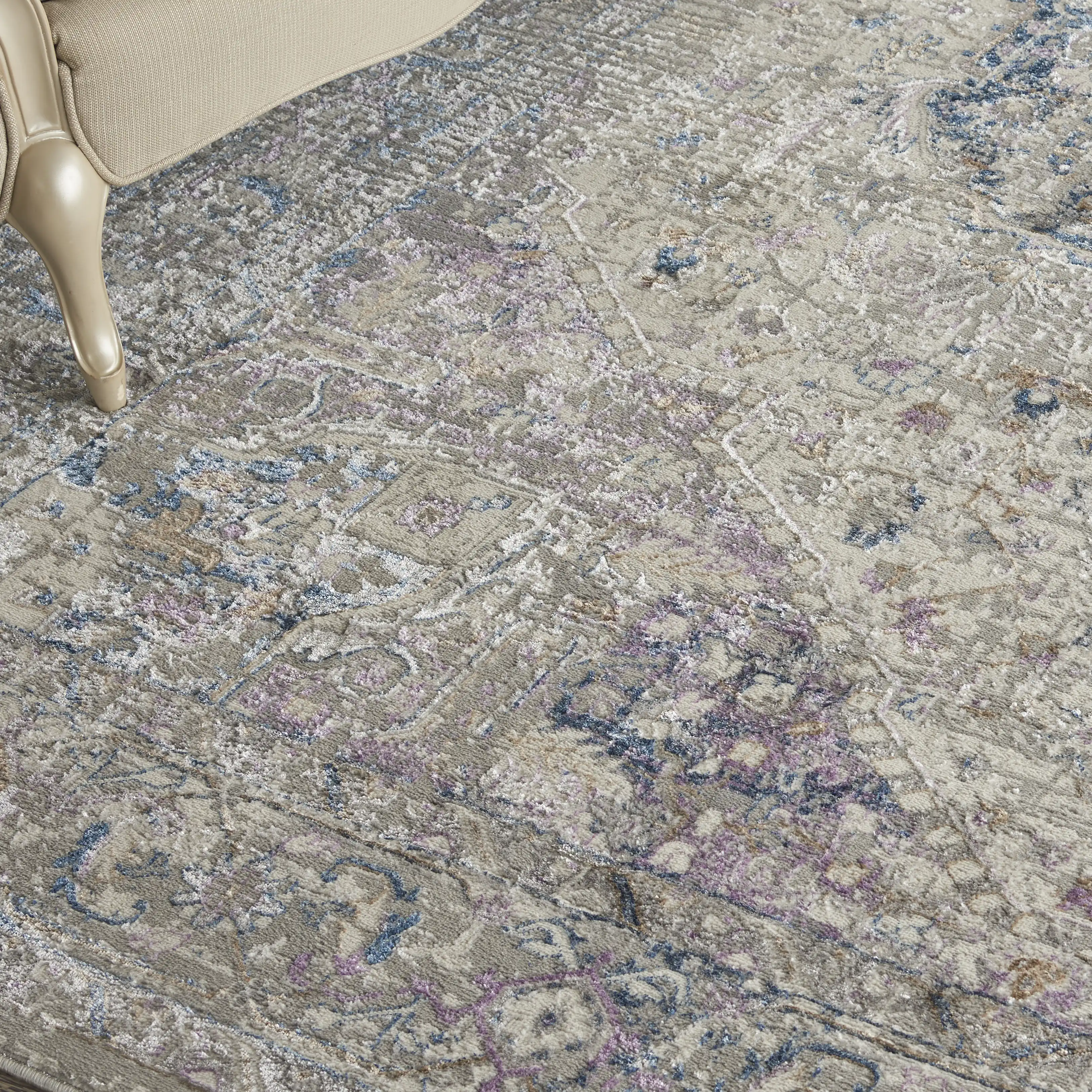 Royal Terrace KI46 IVMTC Rug - Image 5