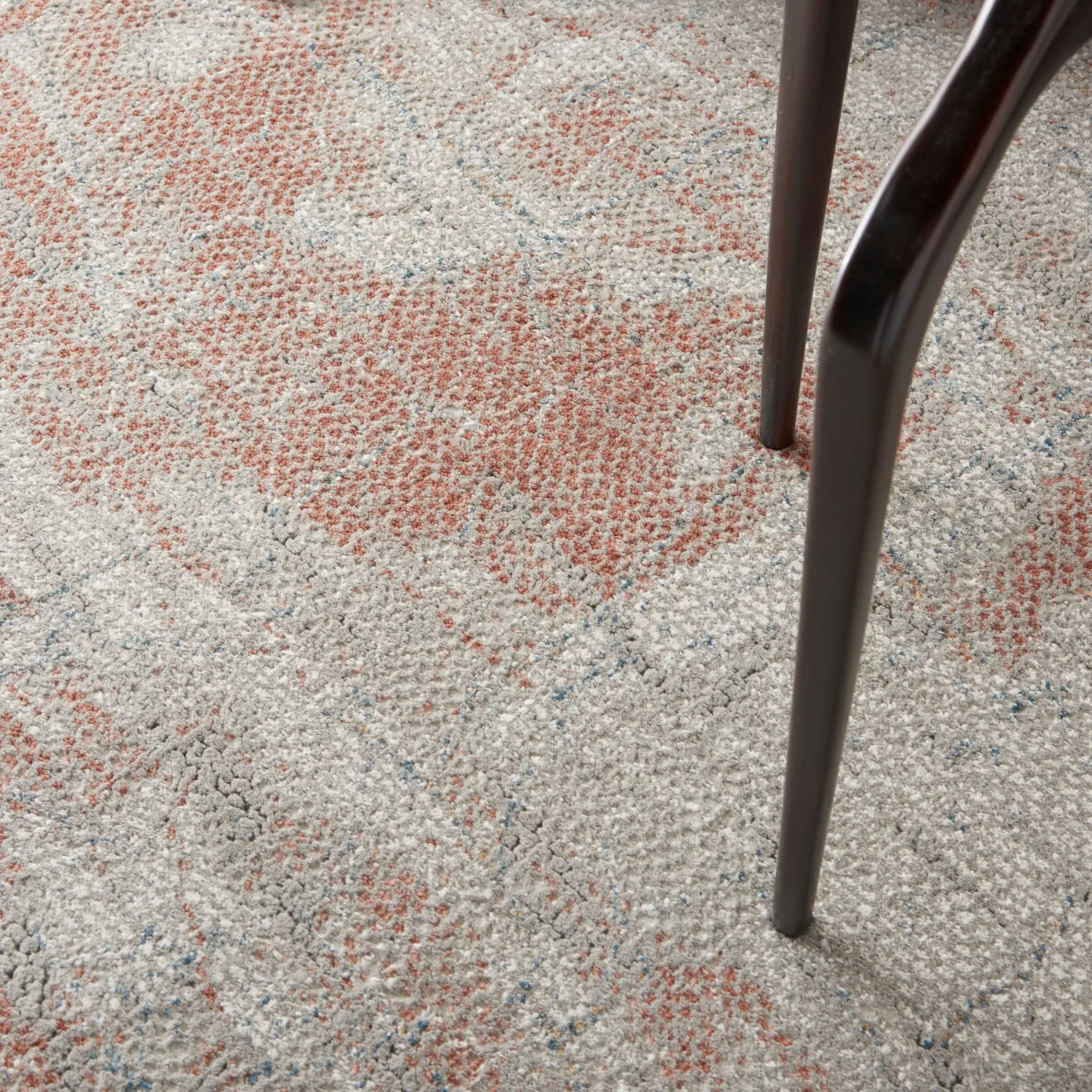 Rustic Textures RUS15 Light Grey Rust Rug - Image 2