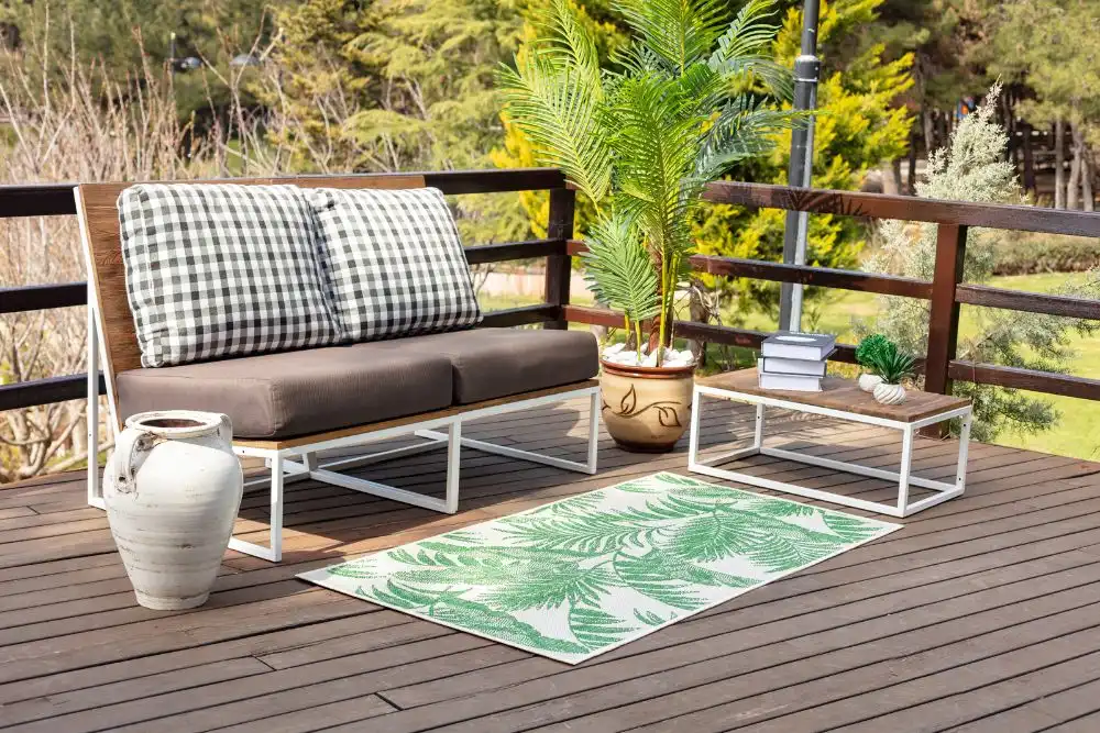 Lennie In- & Outdoor Coastal Forest Green Rug