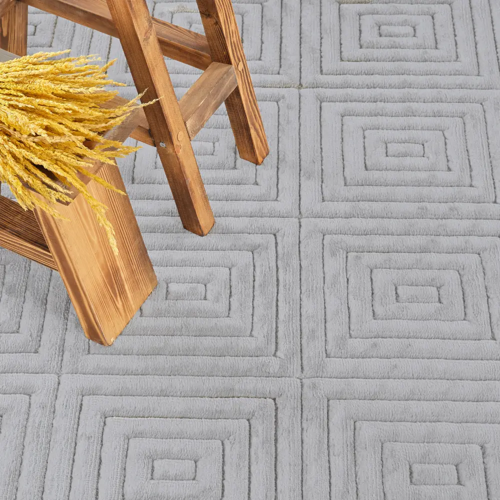 Sakura In- & Outdoor 3D High & Low Pile Textured Grey Rug - Image 4
