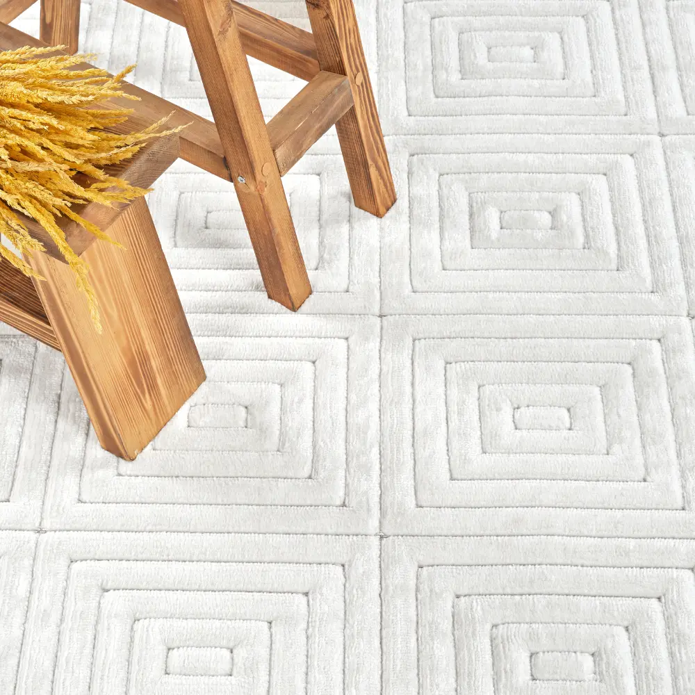Sakura In- & Outdoor 3D High & Low Pile Textured White Rug - Image 4