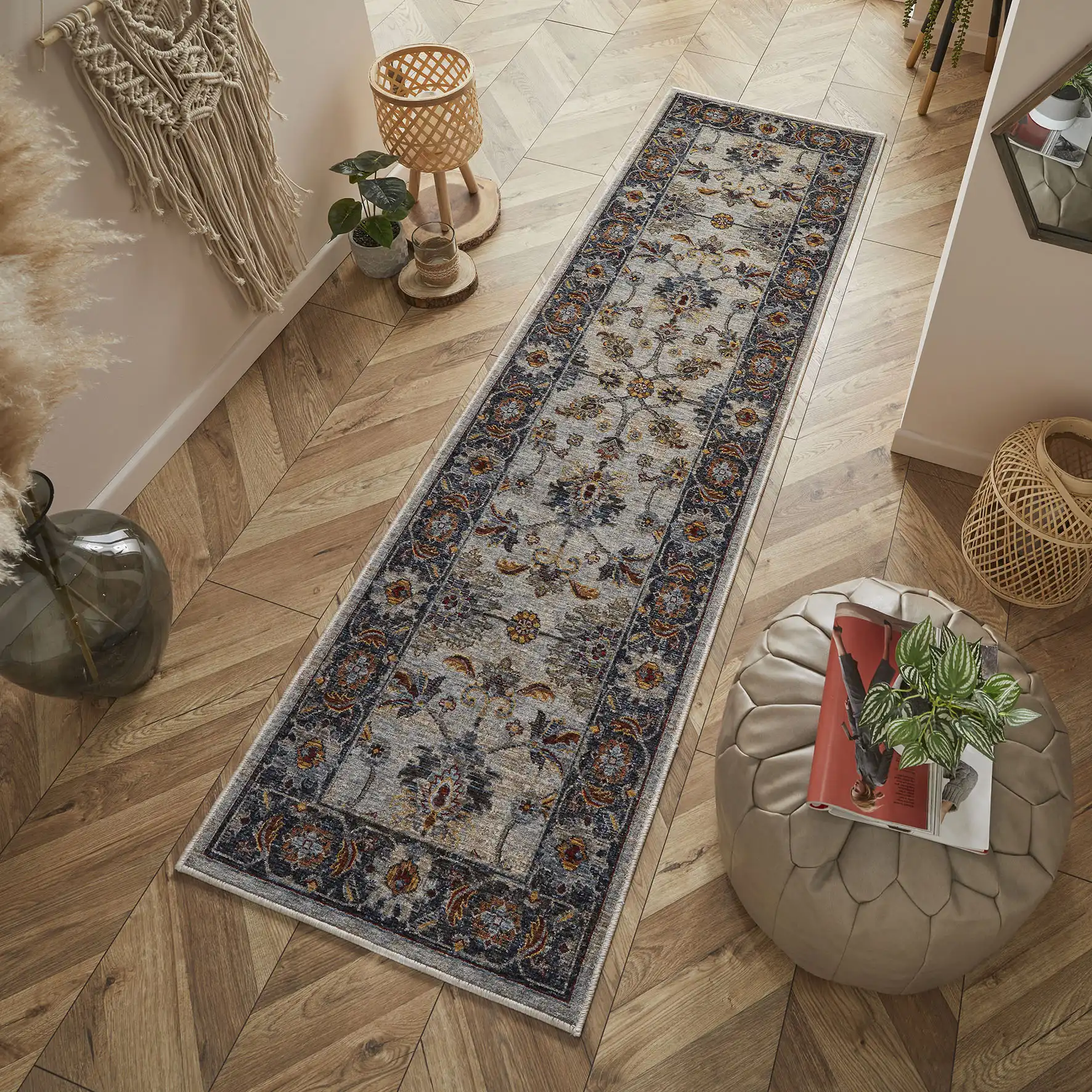 Sarouk 53 X Rug - Image 3