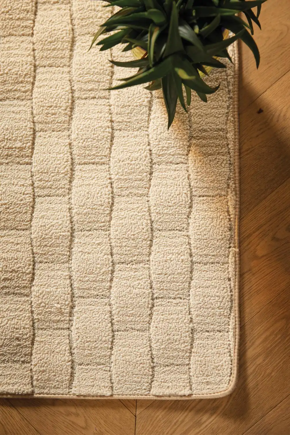 Sculptured Washable Basket Weave Ivory Rug