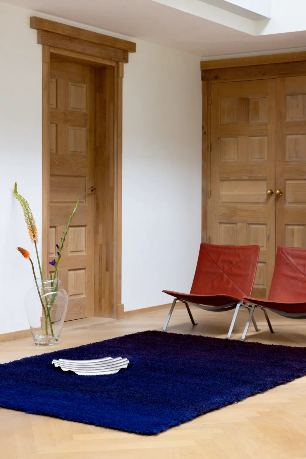Shade High Electric Blue/Aubergine 011918 Rug - Image 2