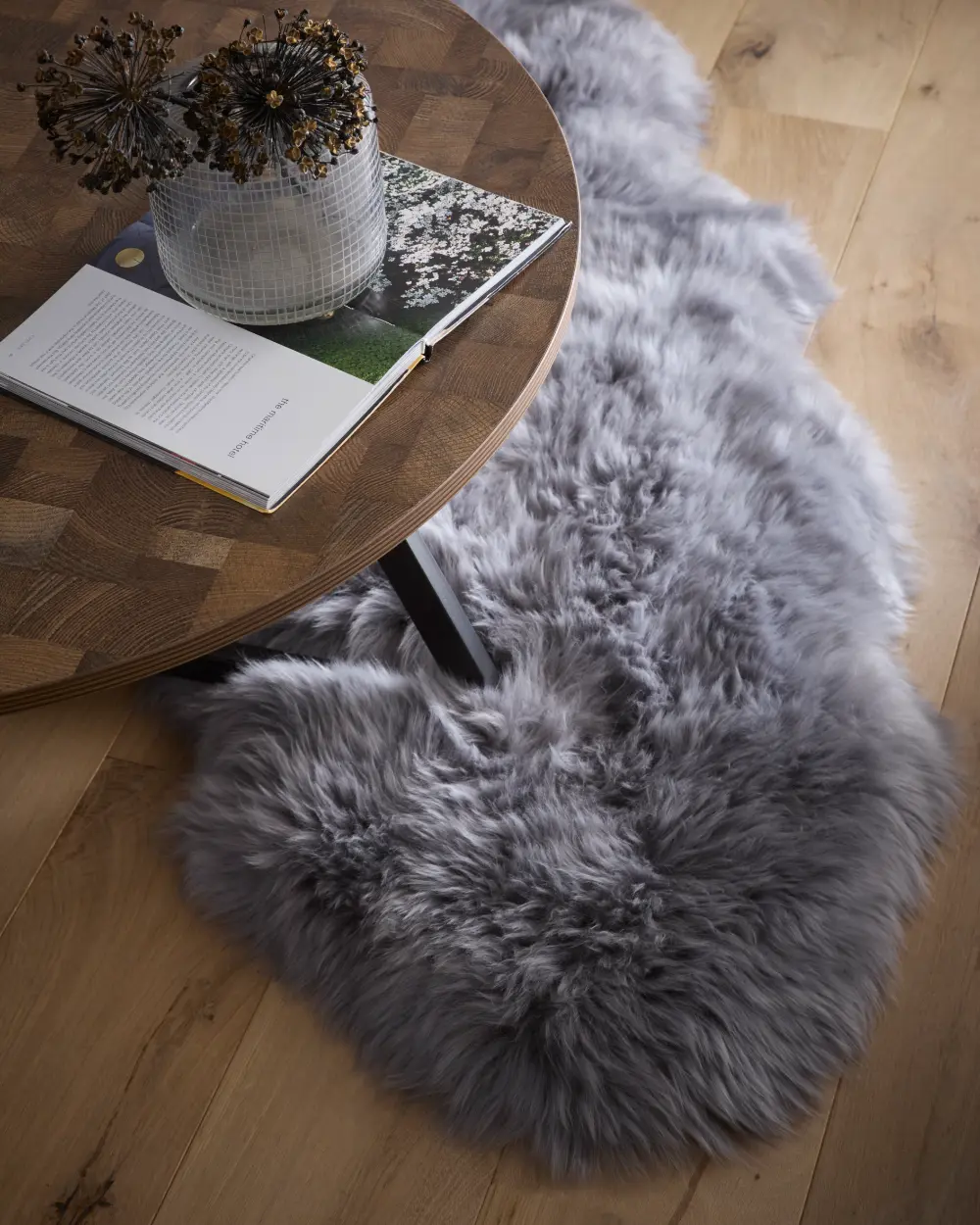 SheepSkins Hug Grey Rug - Image 3