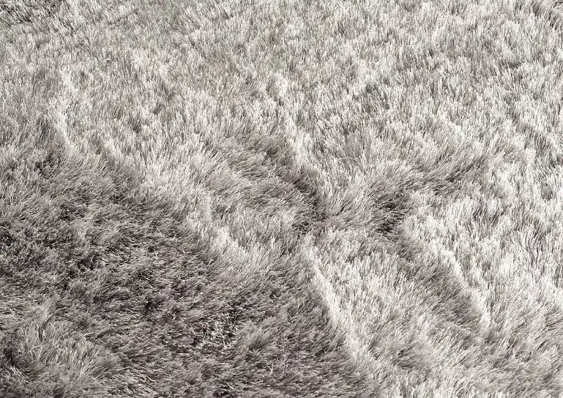 Shimmer Silver Rug - Image 3