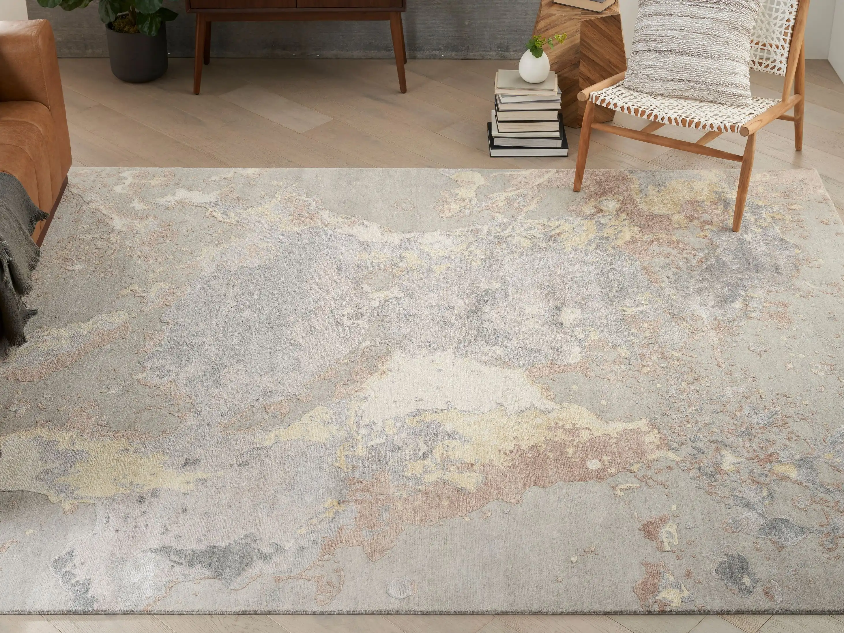 Silk Shadows SHA20 Silver Rug - Image 5