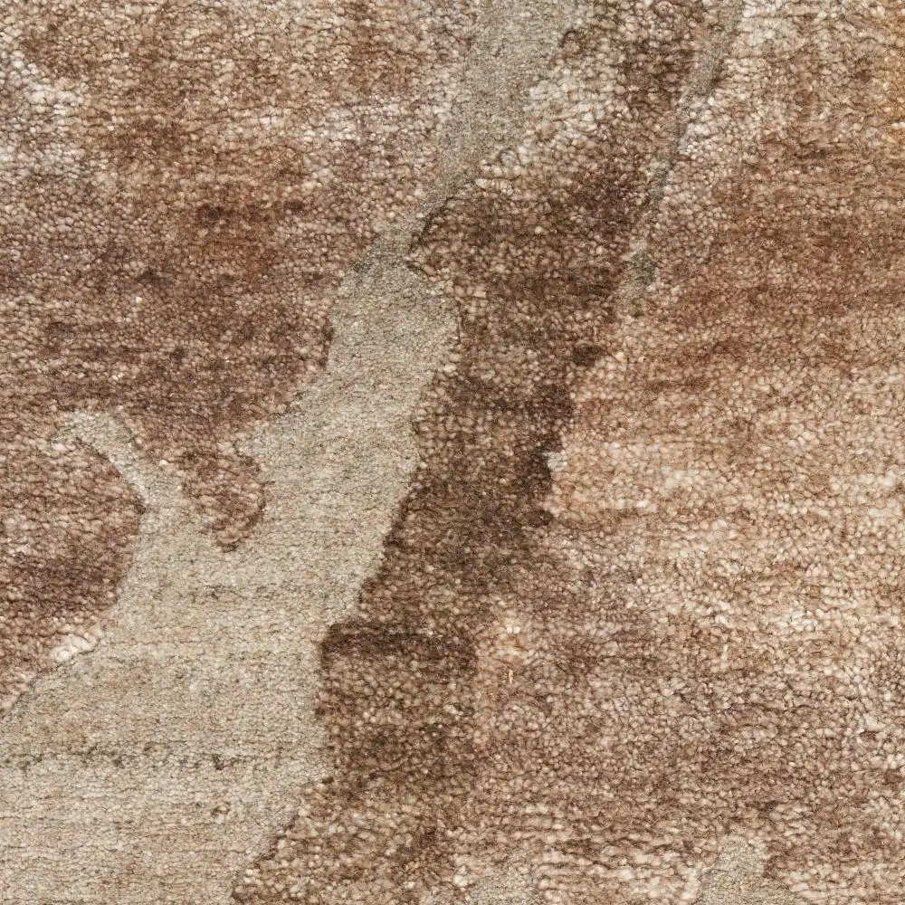 Silk Shadows SHA24 Beige Silver Rug - Image 4