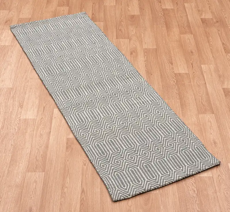 Sloan Silver Rug - Image 5