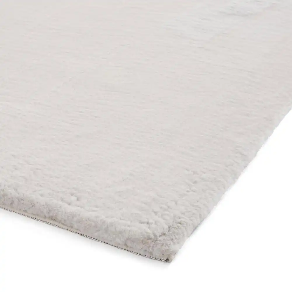 Snug Light Grey Rug - Image 7