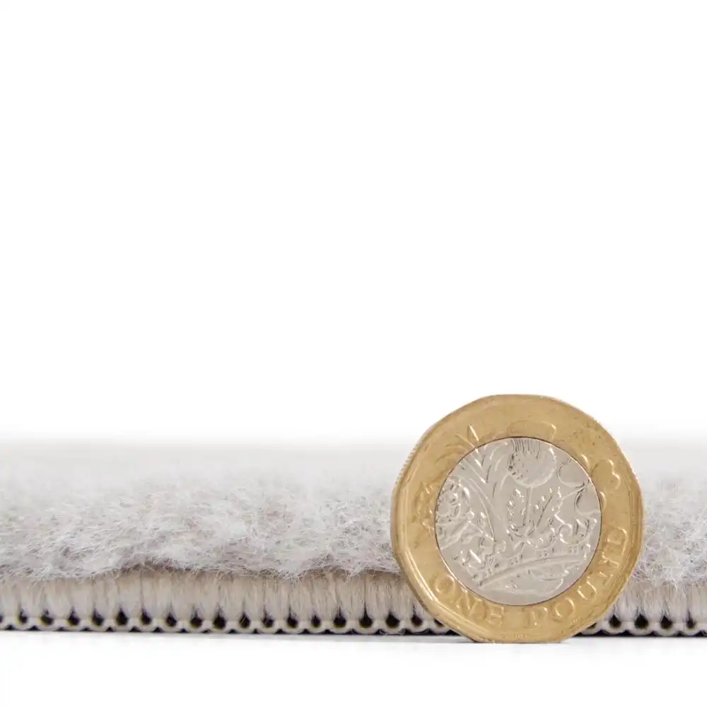 Snug Light Grey Rug - Image 8