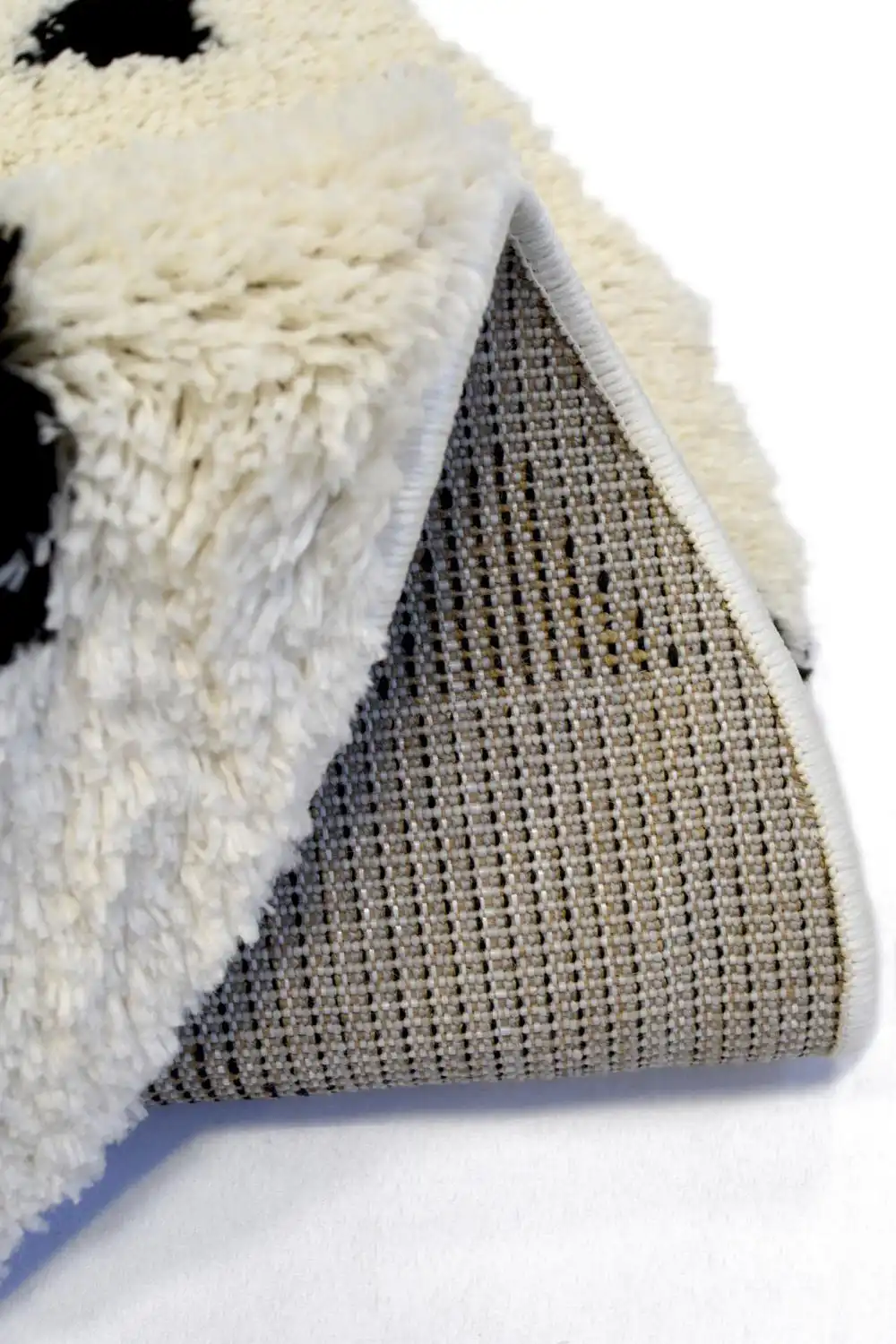 Snug Melrose TRIANGLE MONO Rug - Image 7