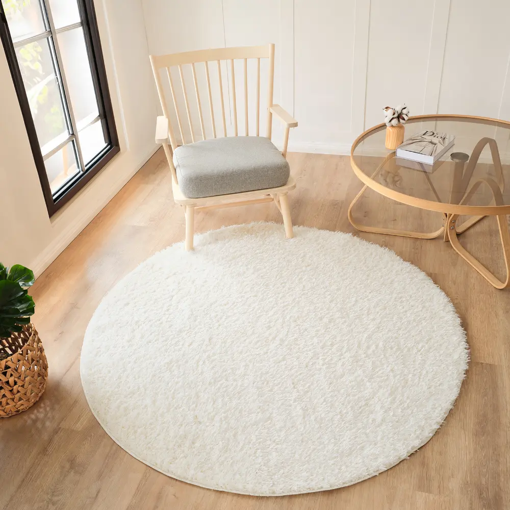 Soso Shaggy Solid Color Plush Pile Cream Rug - Image 3