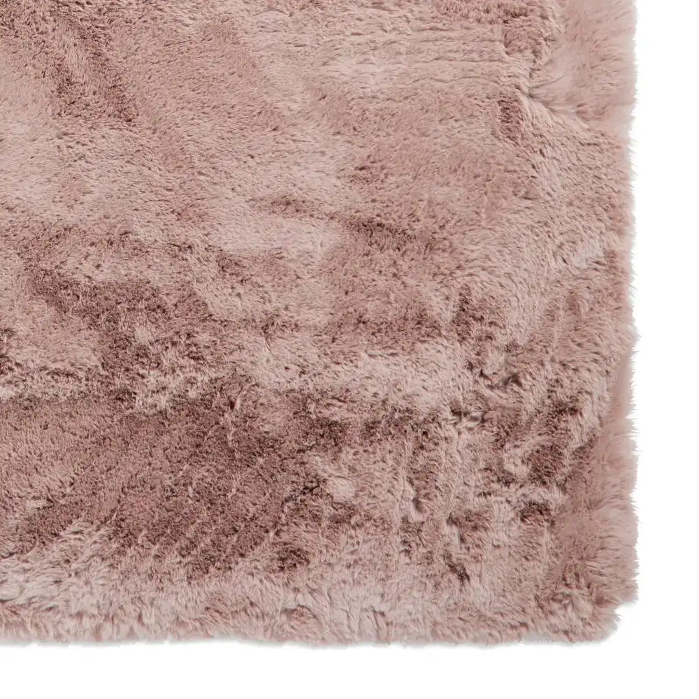 Super Teddy Rose Rug - Image 5