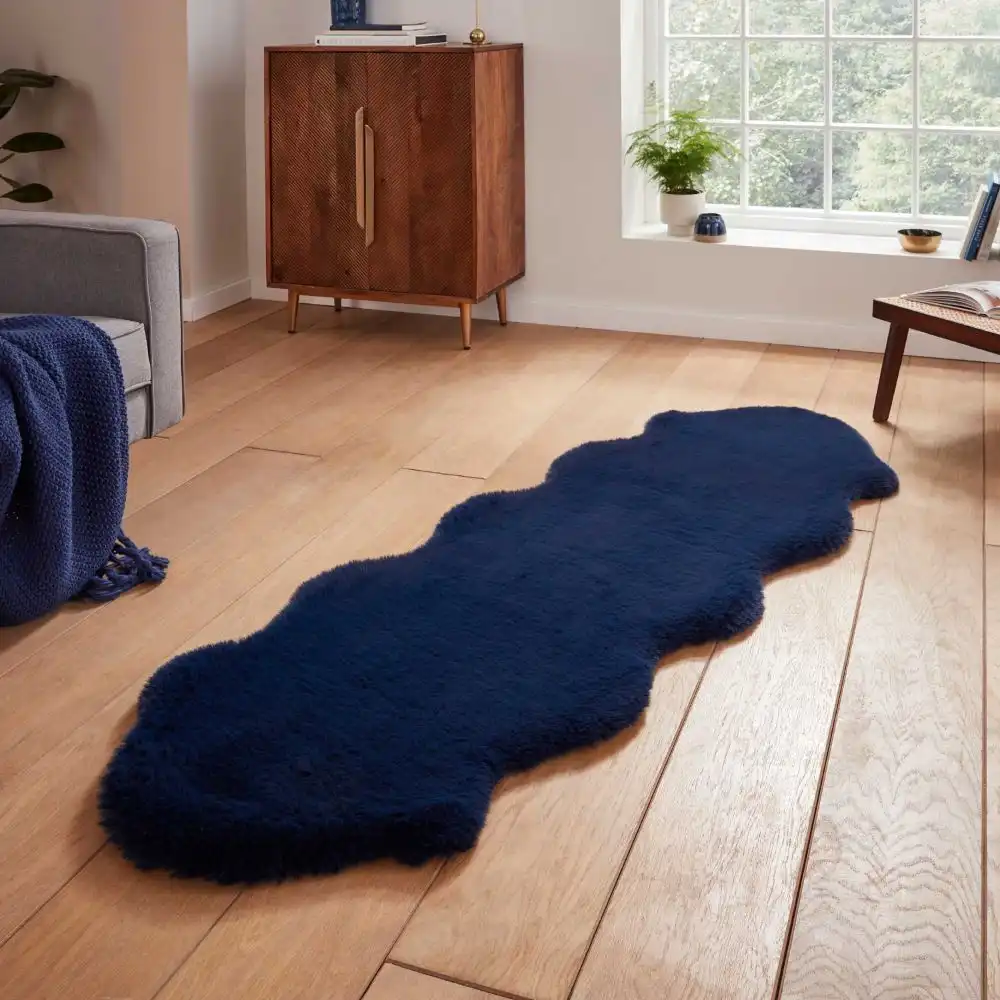 Super Teddy Sheepskin Navy Rug - Image 2