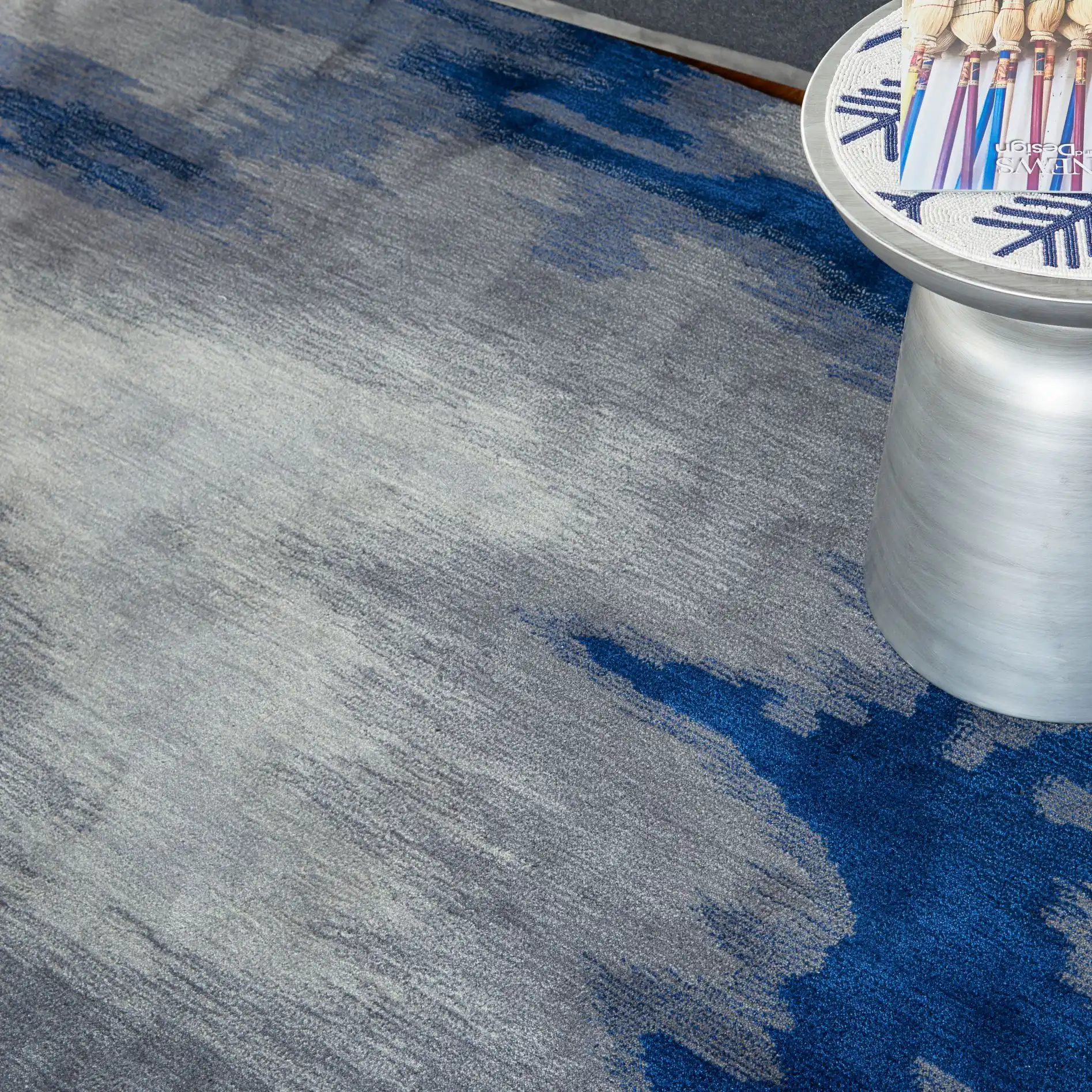 Symmetry SMM10 Grey Blue Rug