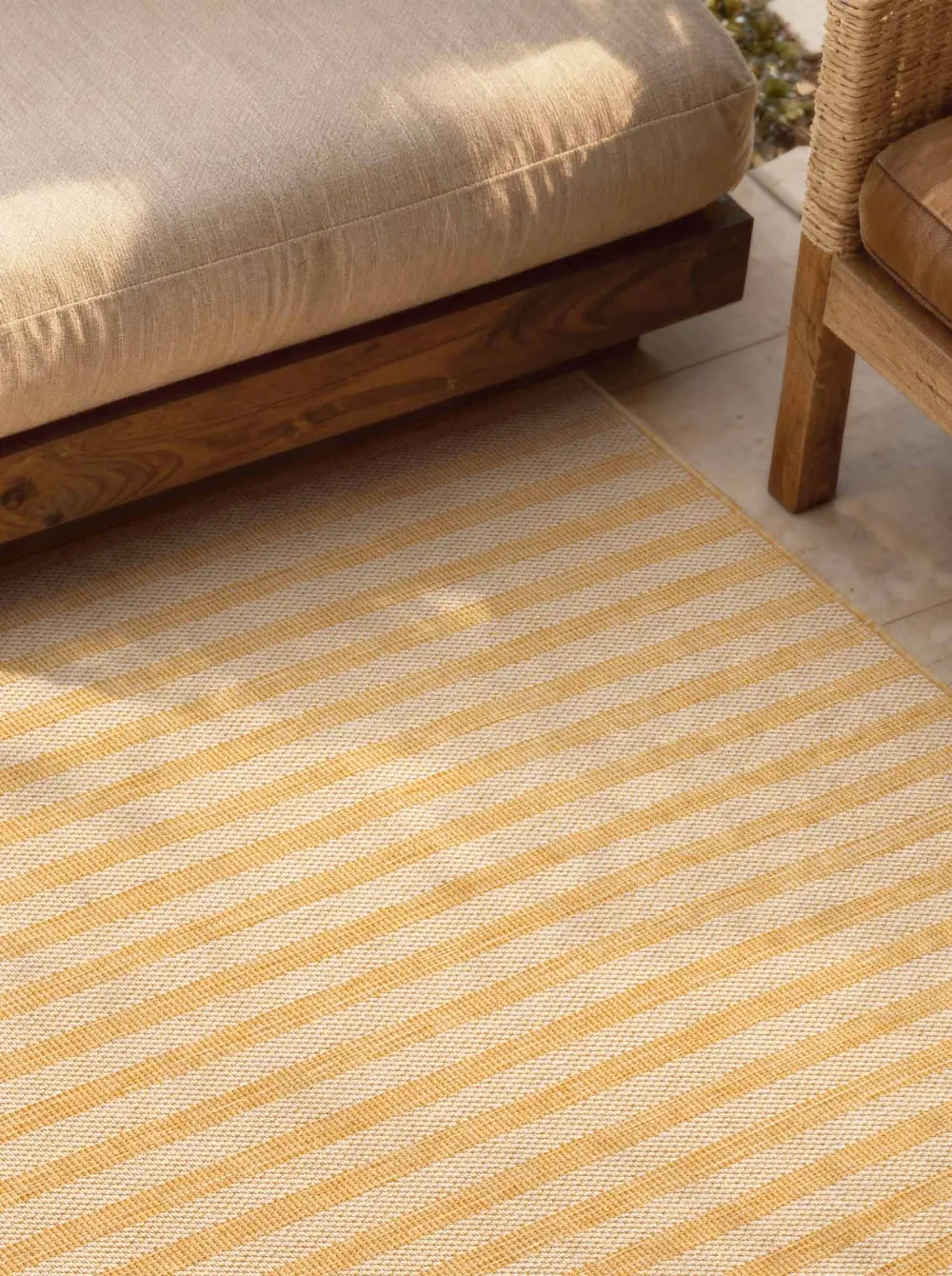 Ted Baker Haringey Ochre White Indoor Outdoor 106395 - Image 5