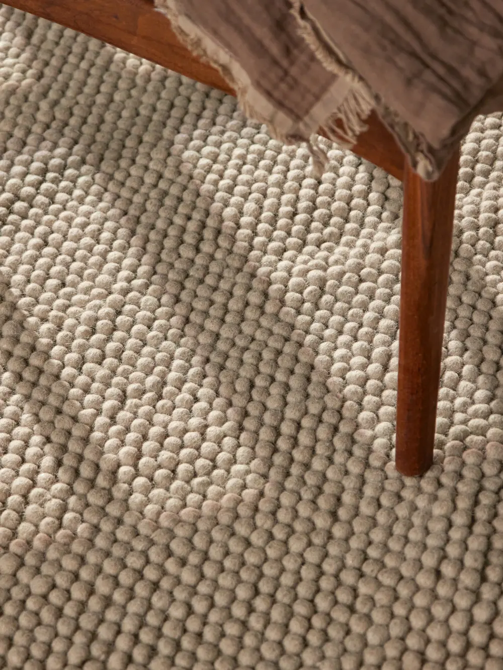 Ted Baker Richmond Woolen Rug Diana Beige 106367 - Image 6