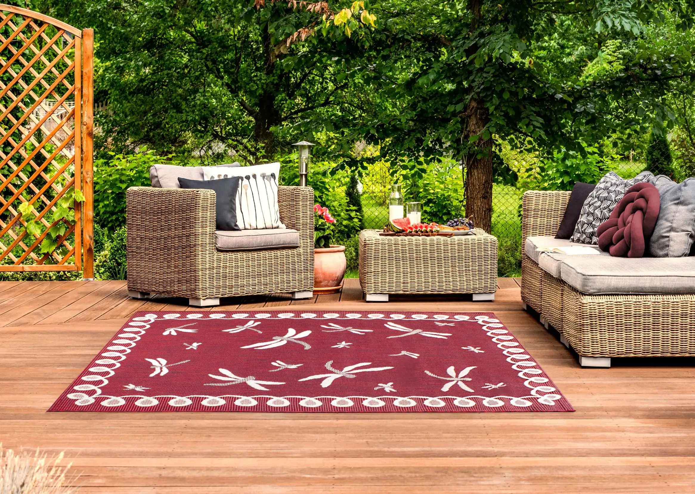 Terrace Outdoor Dragonfly Bordeaux Rug