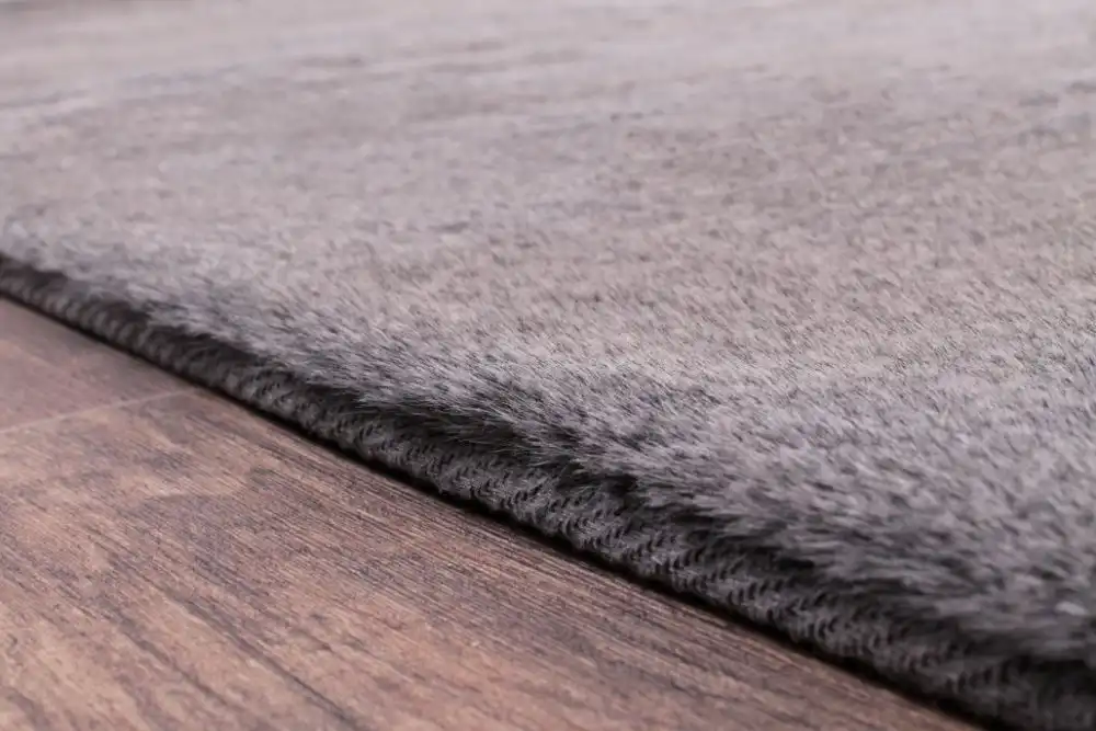 TIPPED LUXE FUR SHADOW GREY Rug - Image 5
