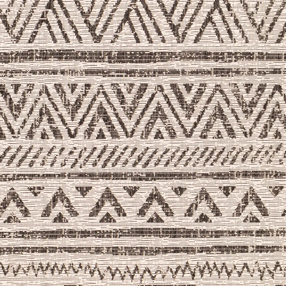 Titi In- & Outdoor Geometric Black Rug - Image 10