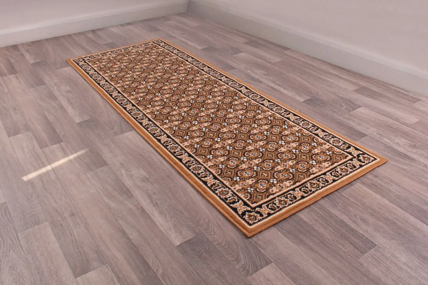 Traditional Poly Esta Gold Rug - Image 4