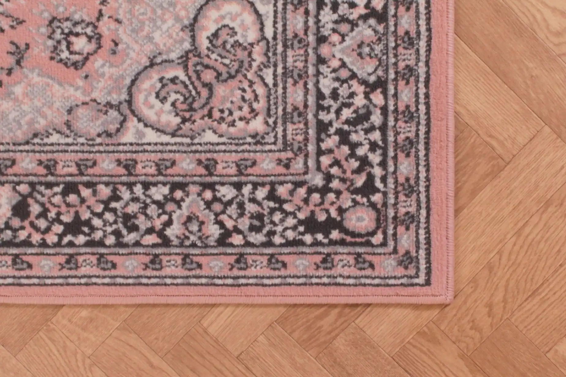 Traditional Poly Lancashire Blush Rug - Image 6