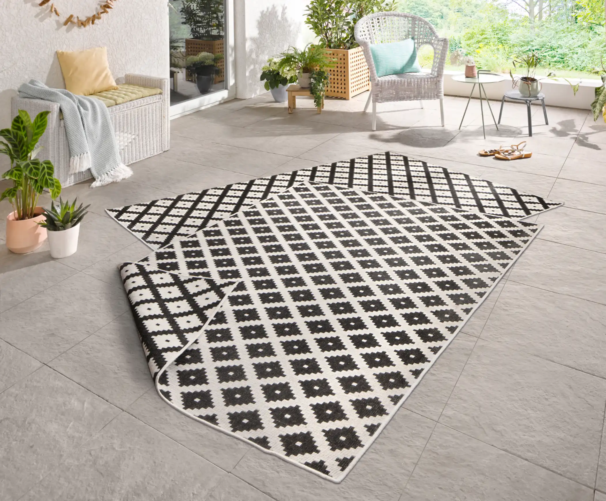 Twin 103124 Black Cream Rug