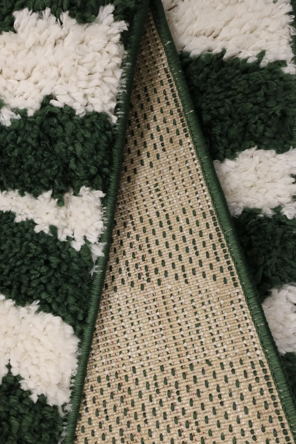TWIST PULSE RUG GREEN - Image 4