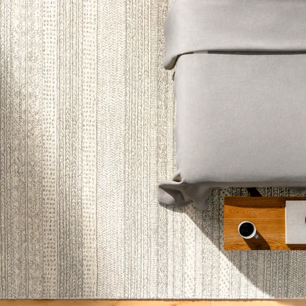 Vaniya Hand-Tufted Global Wool Grey Rug - Image 3