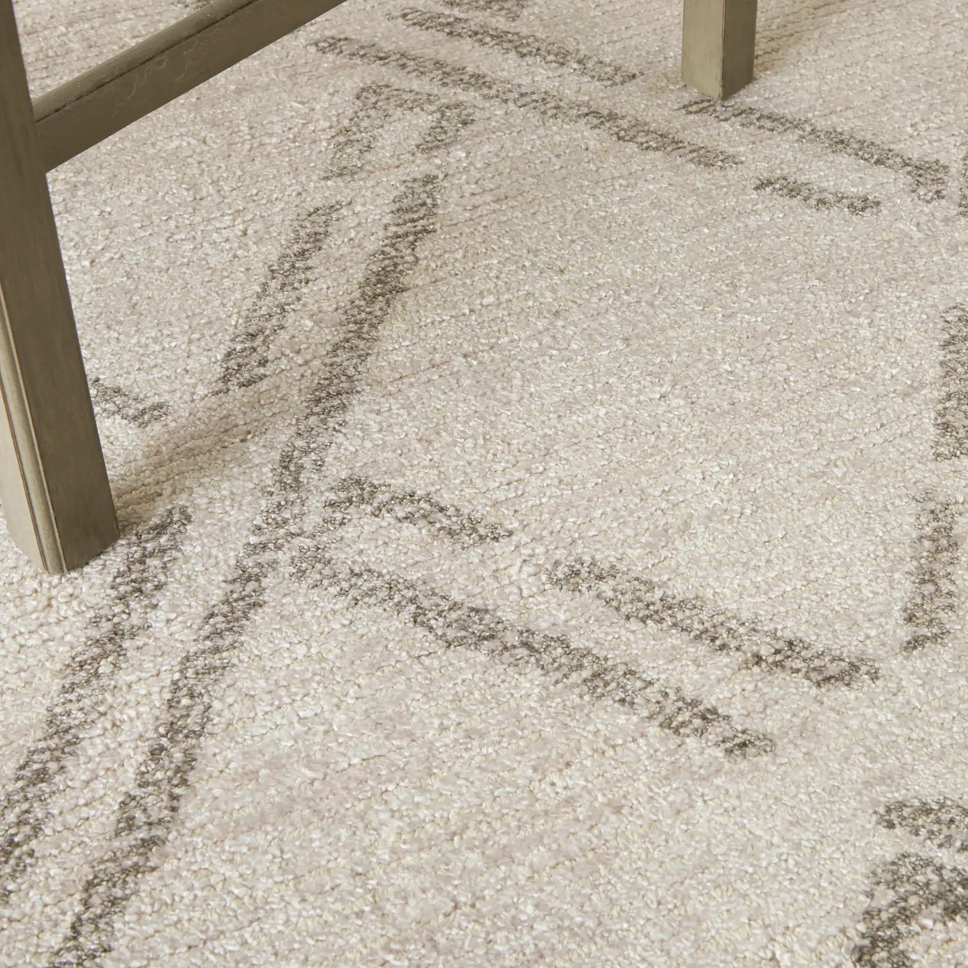 Venosa VSN01 Ivory Grey Rug - Image 2