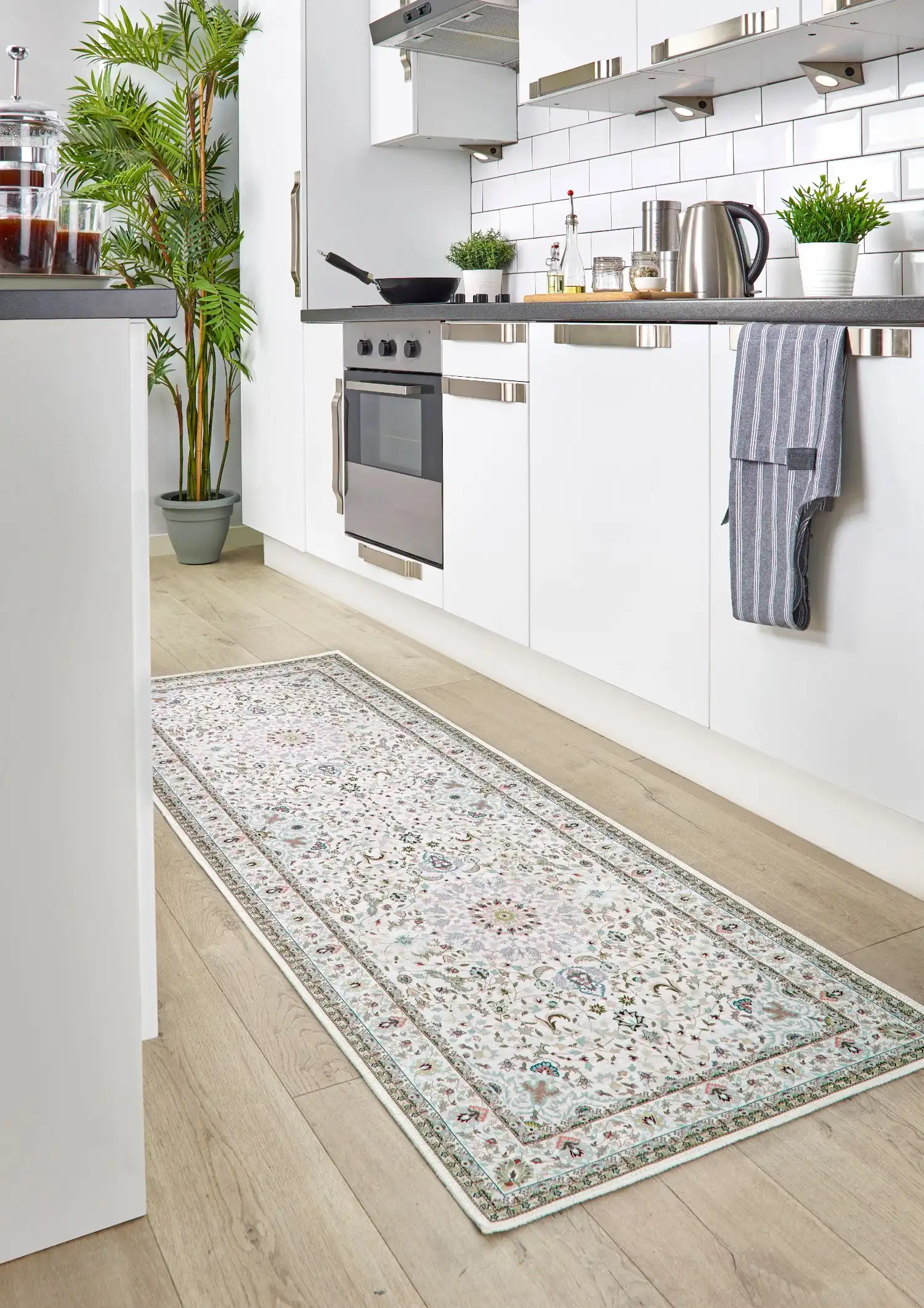 Washable Hug Windsor Natural Rug - Image 2