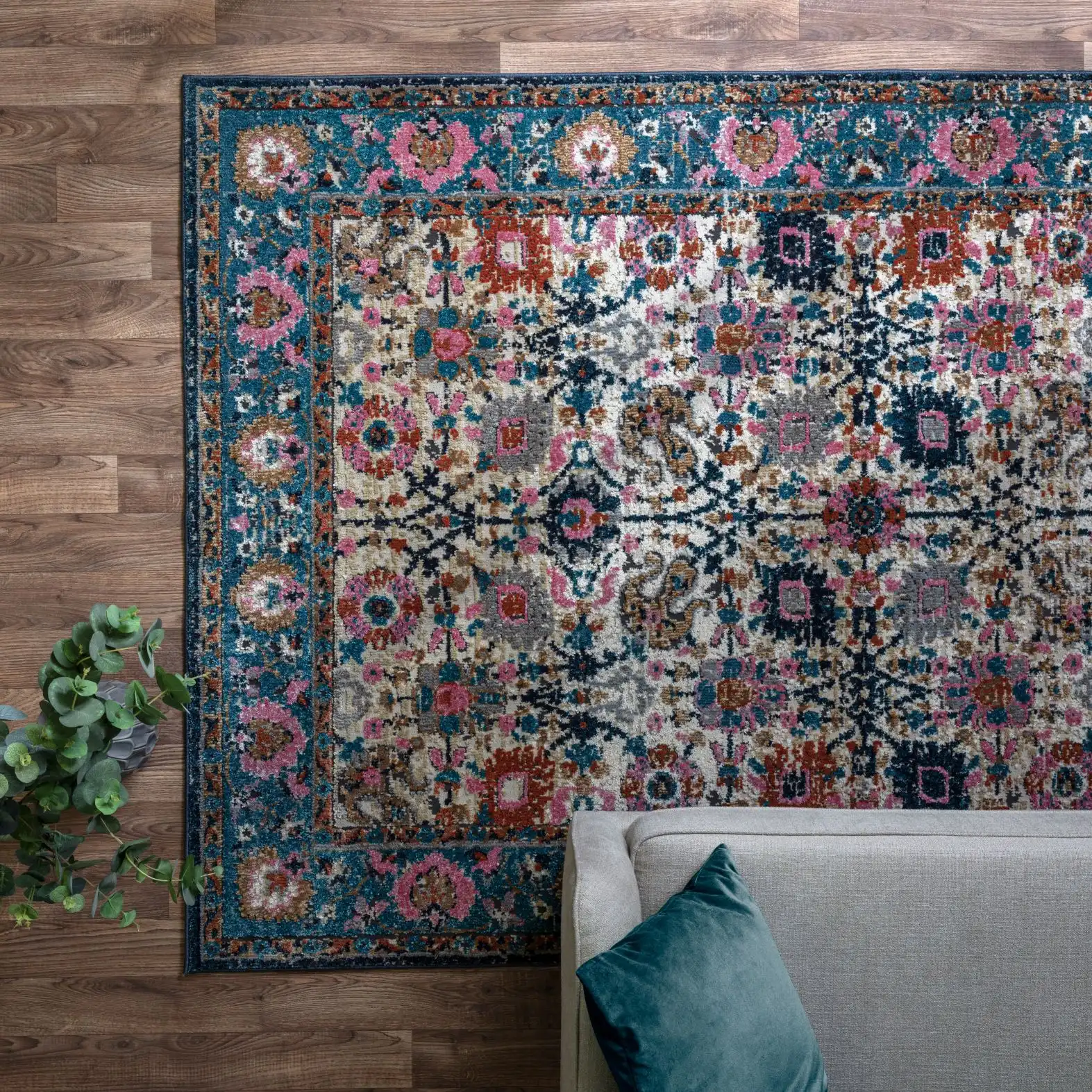 Zola Sarab Rug